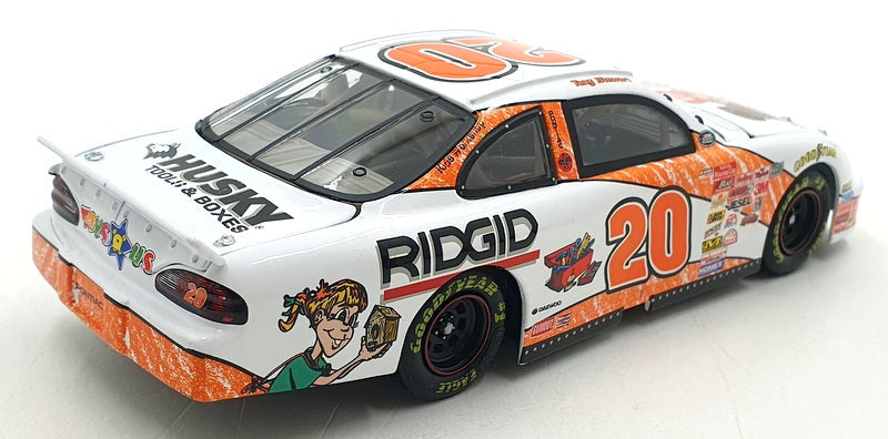 Action 1/24 Scale Diecast 100529 2000 Pontiac Grand Prix #20 Home Depot Stewart